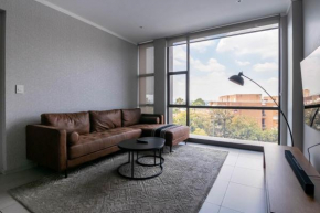 Sandton Smart Apartment Seven